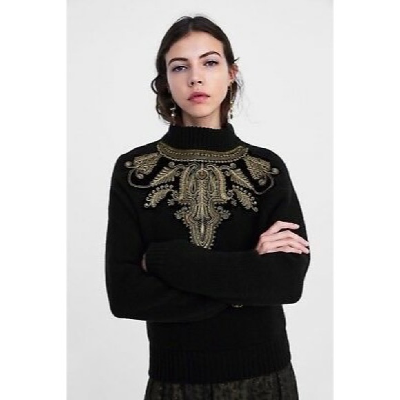🌙 Zara Knit Sweater with Beading - Gold Appliqué - Picture 2 of 9